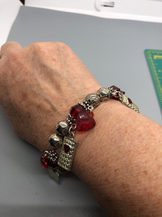 Vintage Silvertone and red bracelet - image 4