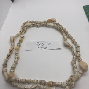 Vintage shell necklace.