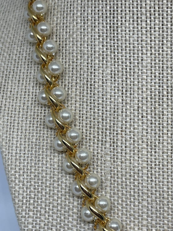 Vintage faux pearl choker - image 2