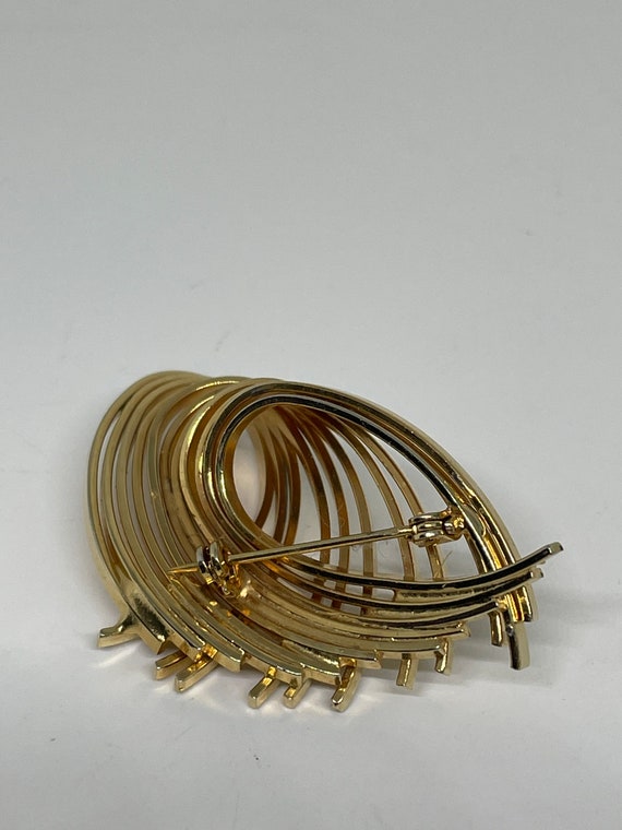 Vintage goldtone brooch - image 6