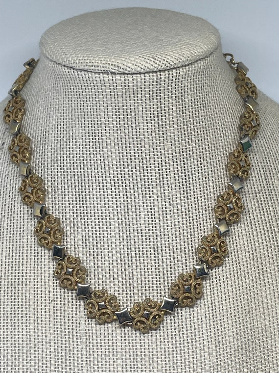 Vintage avon necklace goldtone - Gem