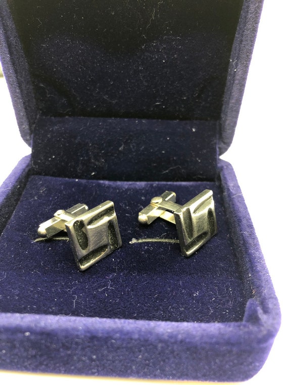 Vintage Silvertone and Black Square Cufflinks - image 5