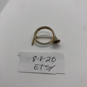Vintage horn pin/brooch