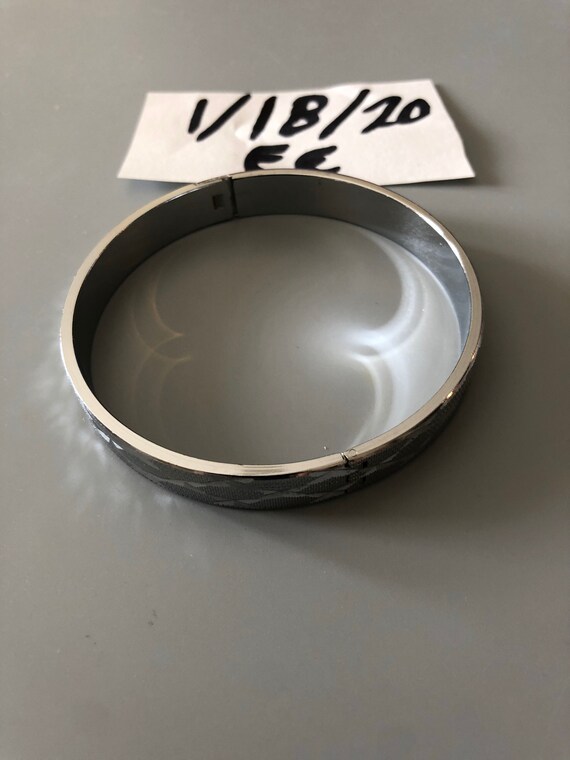 Silvertone adjustable bracelet. - image 1