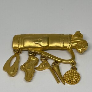 Vintage JJ goldtone golf clubs brooch