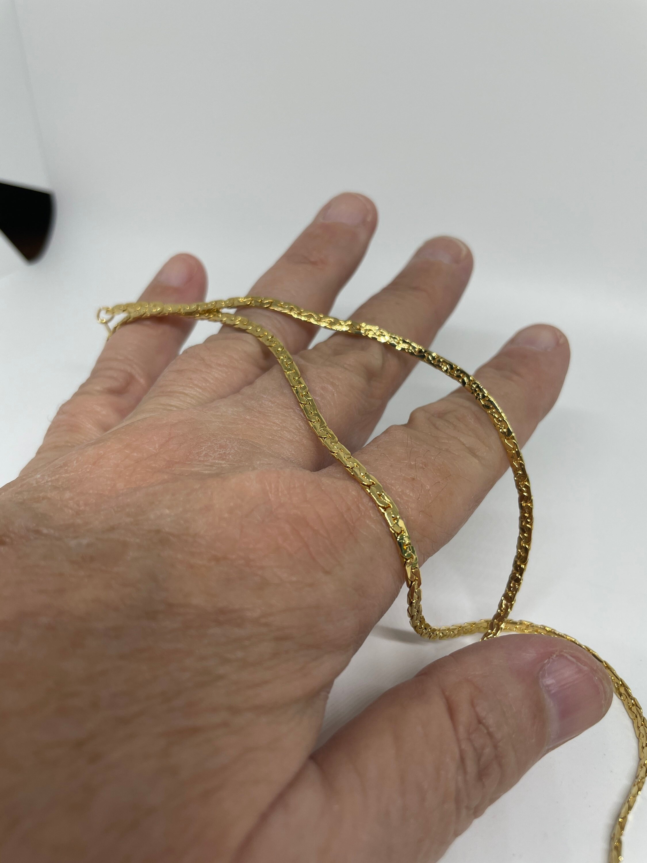 Collier Chaîne Plaqué Or - Longueur 41,5 Cm - Style Vintage élégant - Occasion