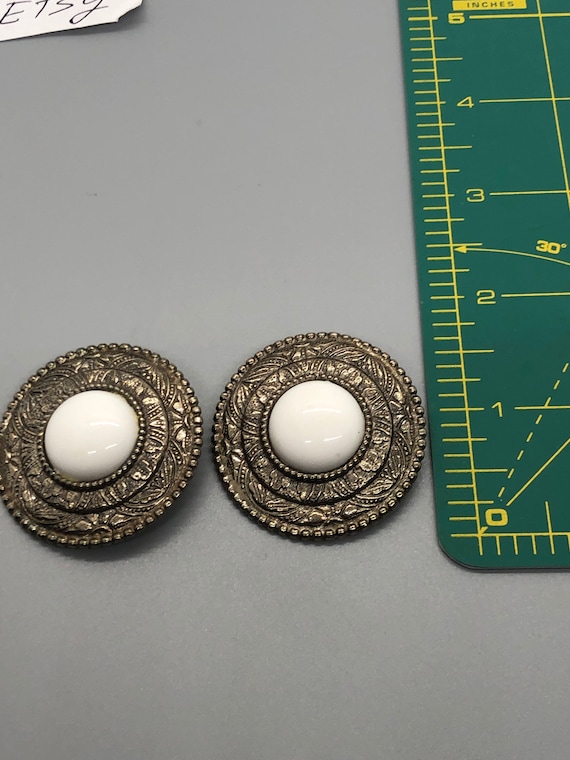 Vintage Ellen Designs Clip On Earrings - image 3