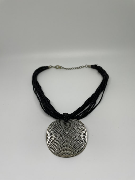 Vintage unique black and Silvertone choker - image 2