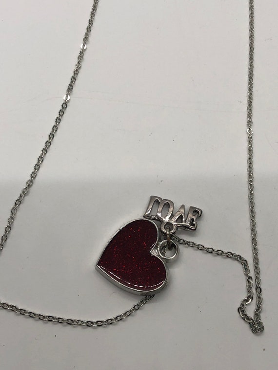 Pretty Silvertone chain heart love necklace - image 3
