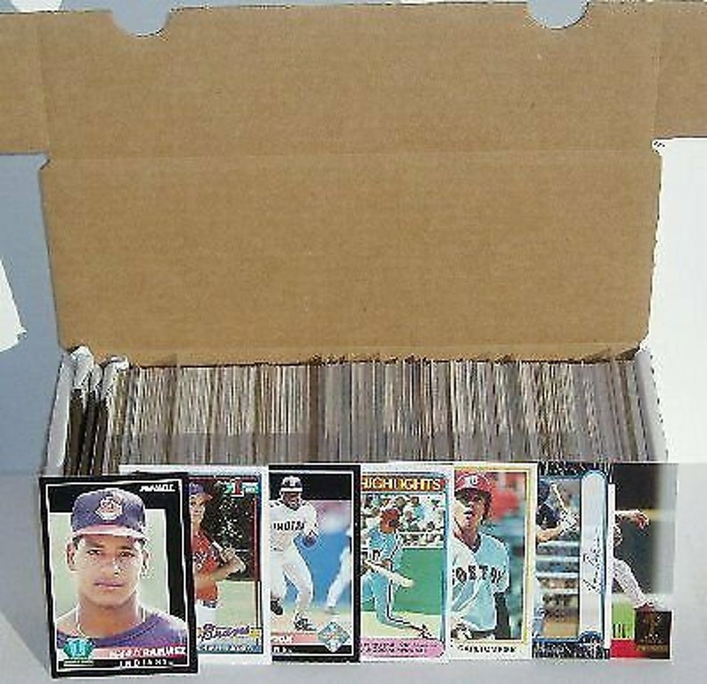 HUGE MLB Baseball Card Box w/ Over 500 Cards. Players from Etsy