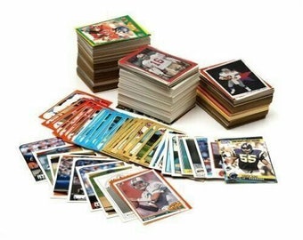 Superior Sports Investments HUGE LOT: 600 NFL Football Cards in a Gift Box w/ 1 Sealed Pack