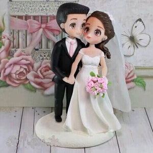 Bride and groom wedding cake topper, anime wedding cake topper, Wedding cake topper, cute couple figurine, cake topper anime for Brunella
