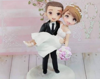 Wedding cake topper bride and groom, bride and groom figurine, wedding keepsake, cute wedding cake topper, wedding cake topper by Brunella