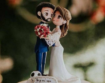 Romantic cake topper couple, cute wedding cake topper, custom wedding cake topper, personalized bride and groom cake topper, keepsakes
