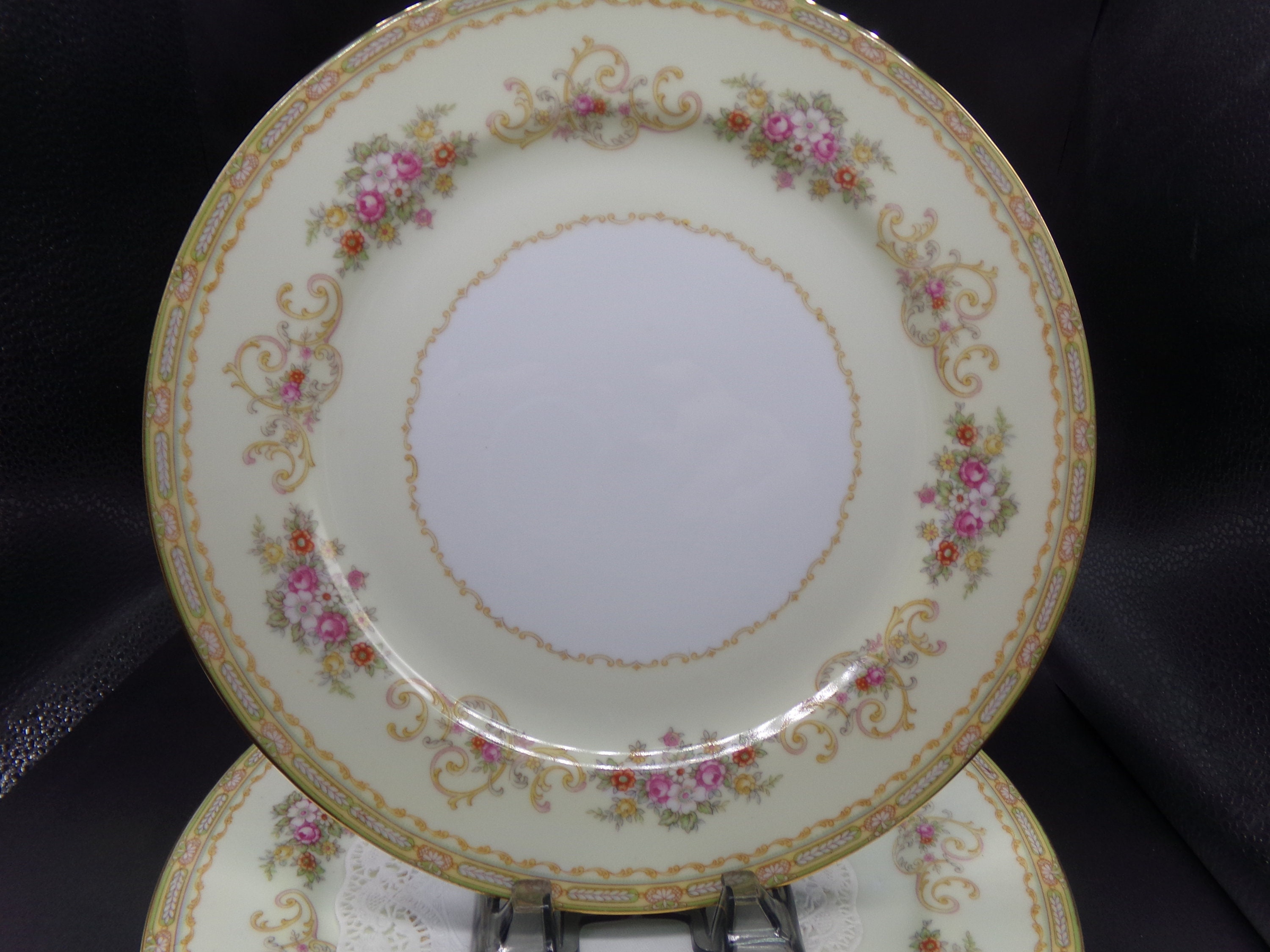 Noritake Winthrop Dinner Plates(Set of 4)