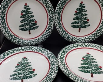 Furio 7.5 inch Christmas-4- Salad Plates