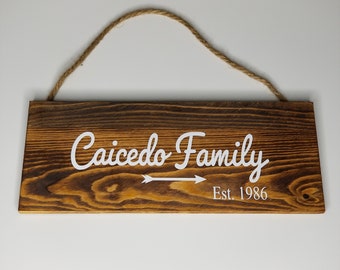 Personalized Family Name Plank Sign, Rectangle Custom Wooden Name Sign, Gift, Housewarming, Custom Phrase, Custom Name!