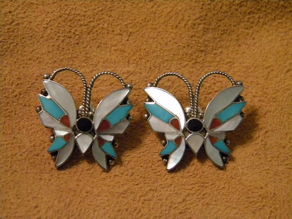 Fabulous Native American Zuni Coral Jet Mother Of Pearl Inlay Sterling Silver Minnie Ring Fabulous Native American Zuni Coral Jet Mother Of Pearl Inlay Sterling Silver Minnie Ring