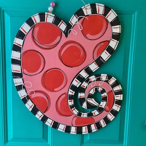 Valentine&#39;s Day Door Hanger - Valentine Door Hanger - Personalized Door Decor - Valentines Decor
