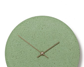 Beton Wanduhr 11,4"/29 cm - Clockies CL300707 - Kleine runde Uhr, Grüne Uhr mit bronzenen Zeigern