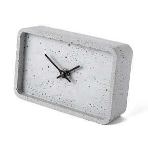 Horloge à manteau en béton 4 » x 6,3 » (10x16 cm) - Clockies RTH100112 - Horloge à étagère rectangulaire, horloge grise à aiguilles noires