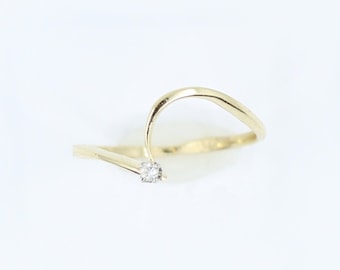 14K Gold Diamant Solitär Ring: Geschwungener V-Form Ehering