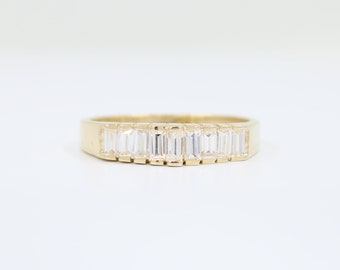 14K Gelbgold Baguette CZ Ring - Größe 7