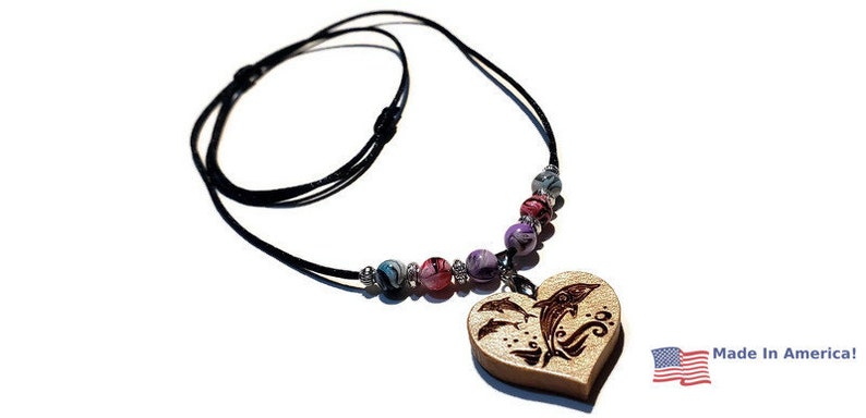 Dolphin Charm Necklace Handcrafted Wooden Pendant Heart-Shaped Dolphin Lover Charm Custom Personalized Jewelry Gifts Bead Options