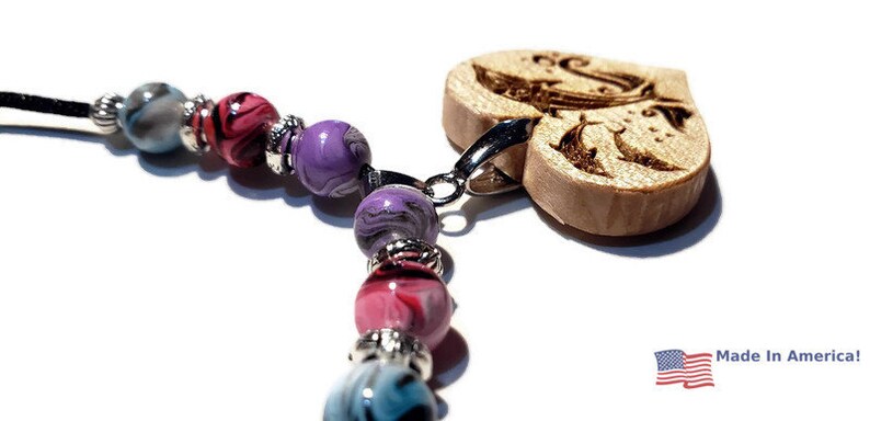 Dolphin Charm Necklace Handcrafted Wooden Pendant Heart-Shaped Dolphin Lover Charm Custom Personalized Jewelry Gifts Bead Options