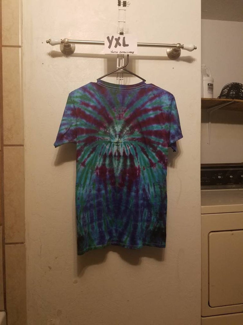 Y005 Unisex Youth Extra Large Ice Dyed Spider Crew Neck Short Sleeve
