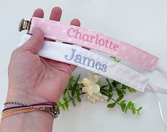 Embroidered pacifier clip, binky Buddy clip, custom seersucker pacifier holder, baby gift boy girl, monogrammed personalized name clip