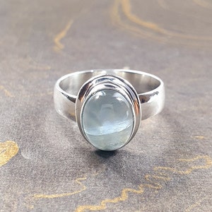 Natural Aquamarine Ring, 925 Silver Ring, Natural Gemstone Ring, Handmade Ring, Gift for her, Ring for Women, Sterling Silver Ring