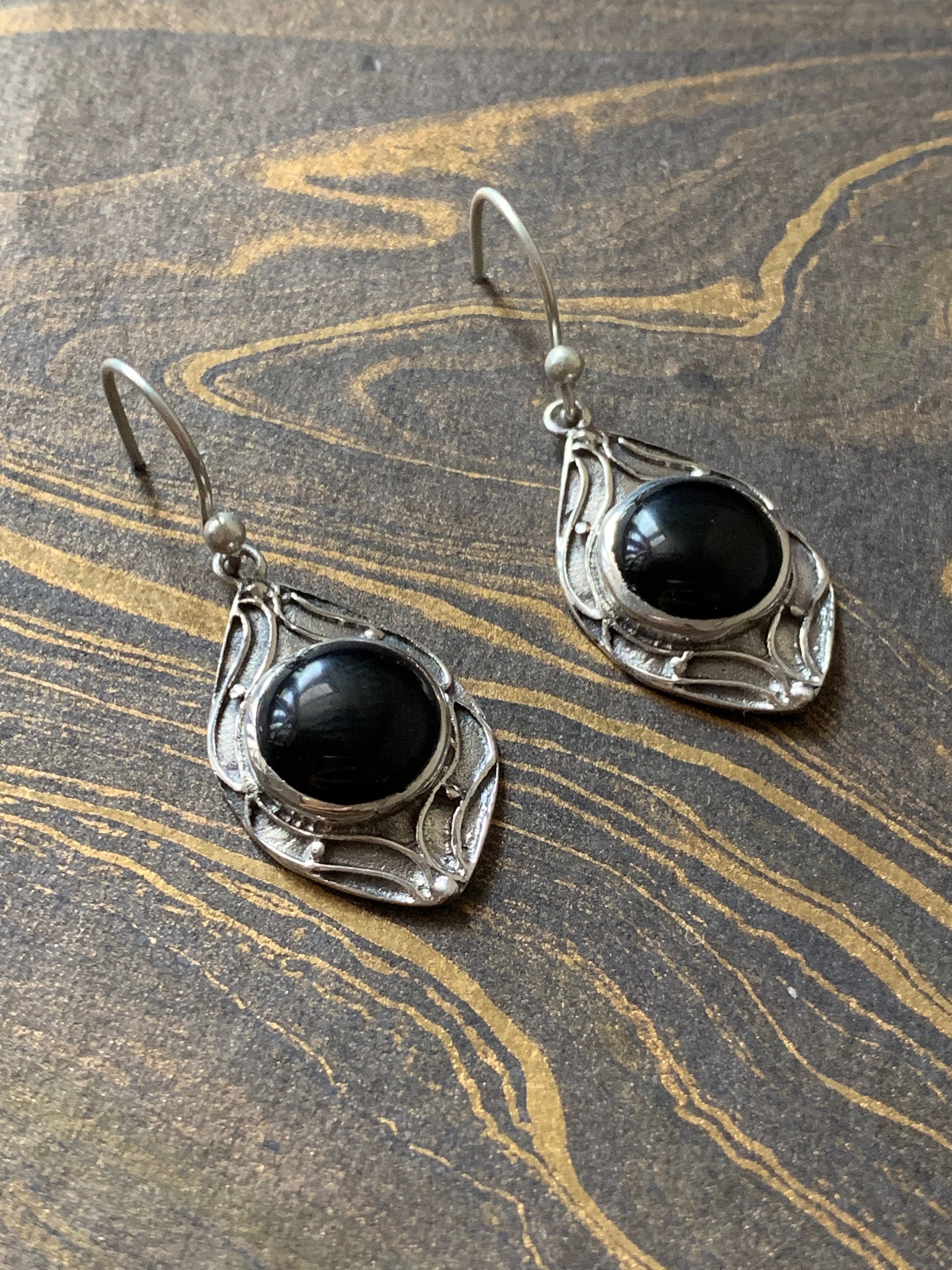 silver onyx earrings