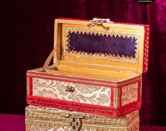 Chura Kaleeras Box in Golden Colours Banarsi Style By srk