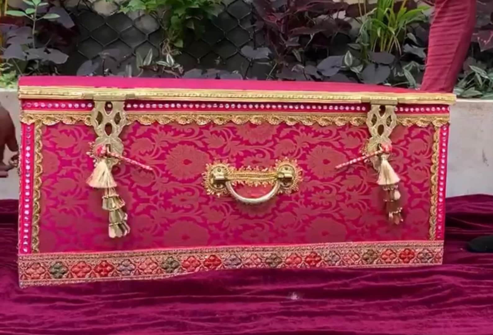 Personalized Bridal Keepsake Trunk – Indian Wedding Treasure Chest - Etsy