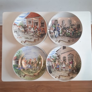 Vintage GDR Porcelain Set Of 4 Plates Life Scenes Plate East Germany Bone China Lichte Wall Hanging Plate Gifts Collectible Circa 1970&#39;s