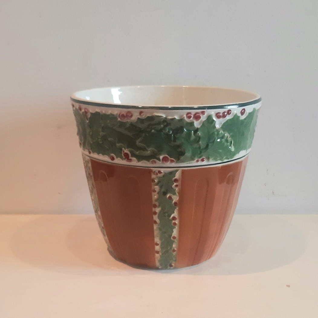 Vintage Céramique Planter Plant Pot avec Majolique Style Décor de Noël Holly Motif Peint à La Main P