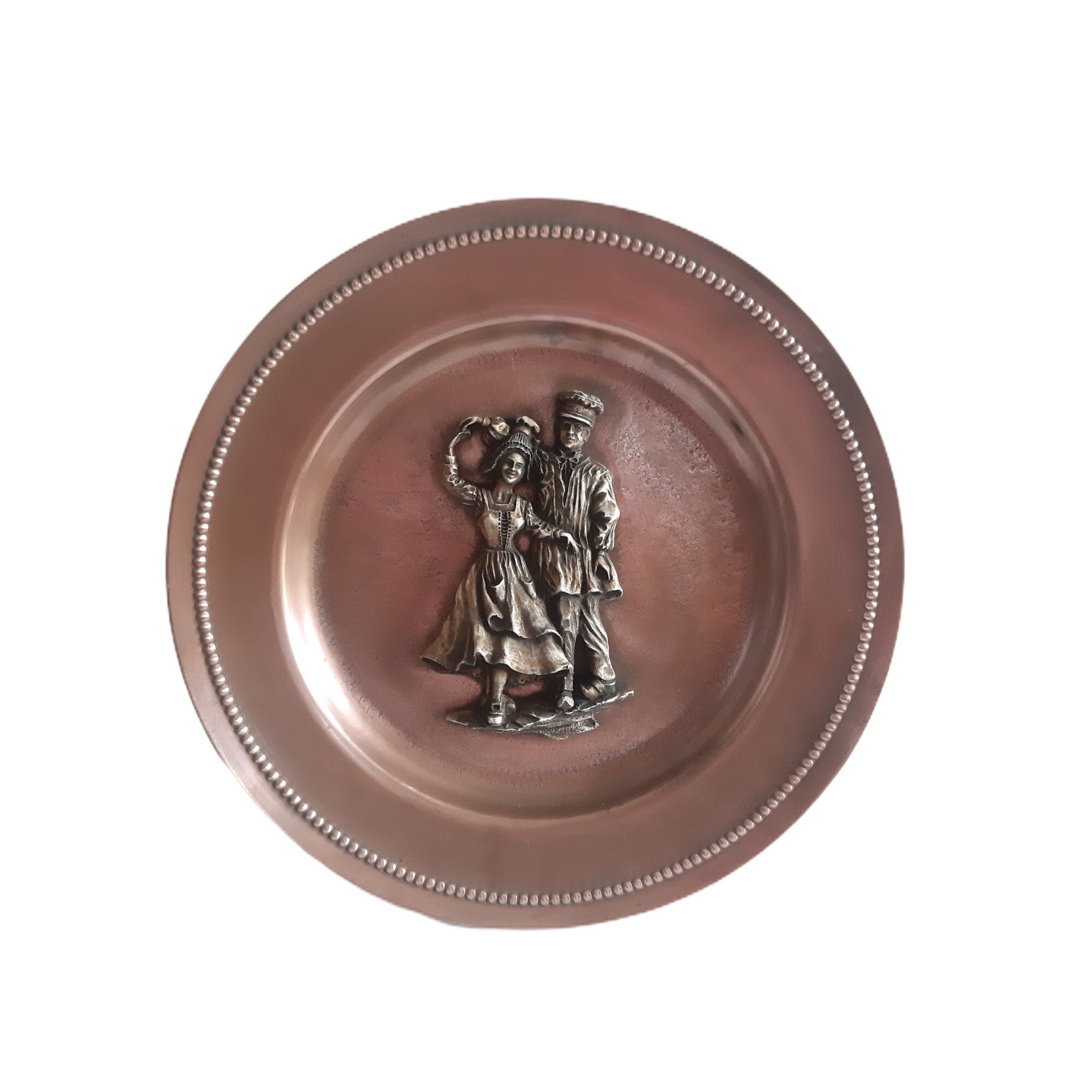 Vintage Grande Plaque de Cuivre avec Norman Dancers Mur Suspendu Folk Art Normand Collectionne Maiso