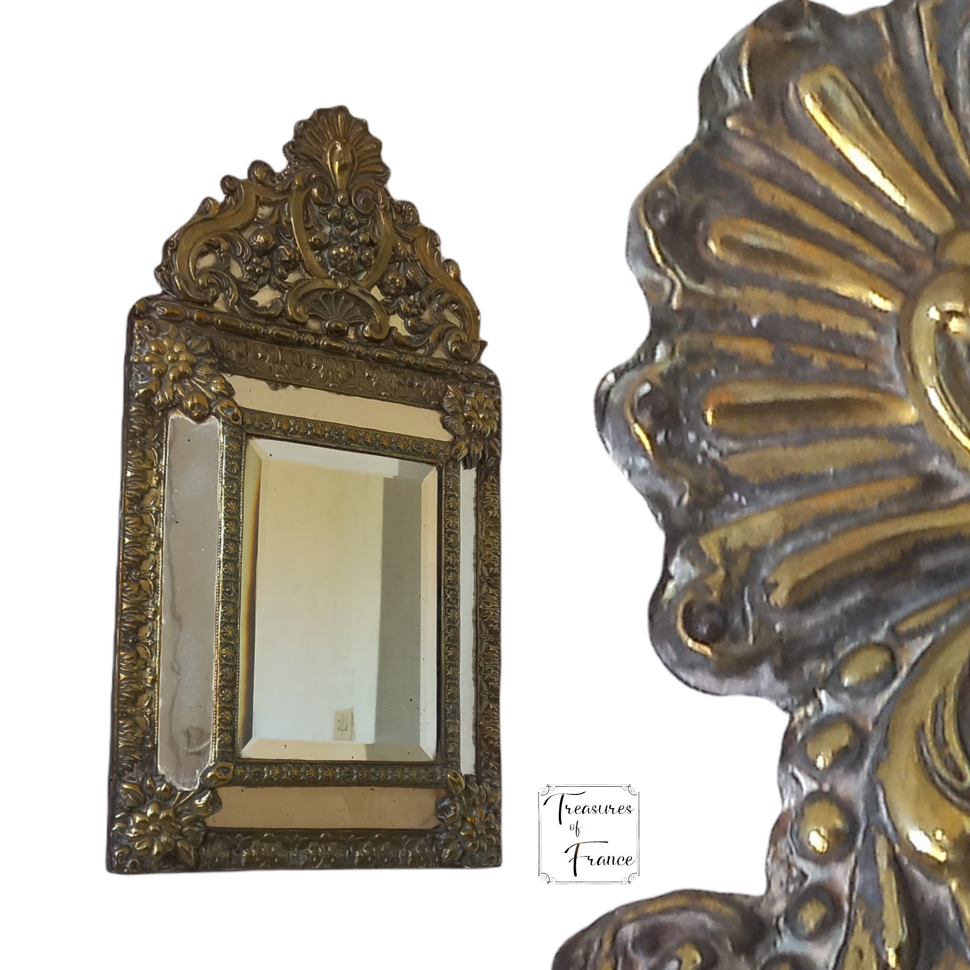 Ancien Petit Miroir en Laiton Gaufré Repoussé, Style Louis Xiv, Période Napoléon Iii - Xixe Siècle V