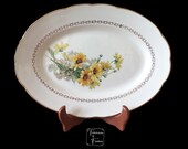 Vintage GIEN porcelain Platter Daisy Decor Earthenware Stylish Dinnerware French Cuisine Retro Serving Dish Gift Circa1960 s .