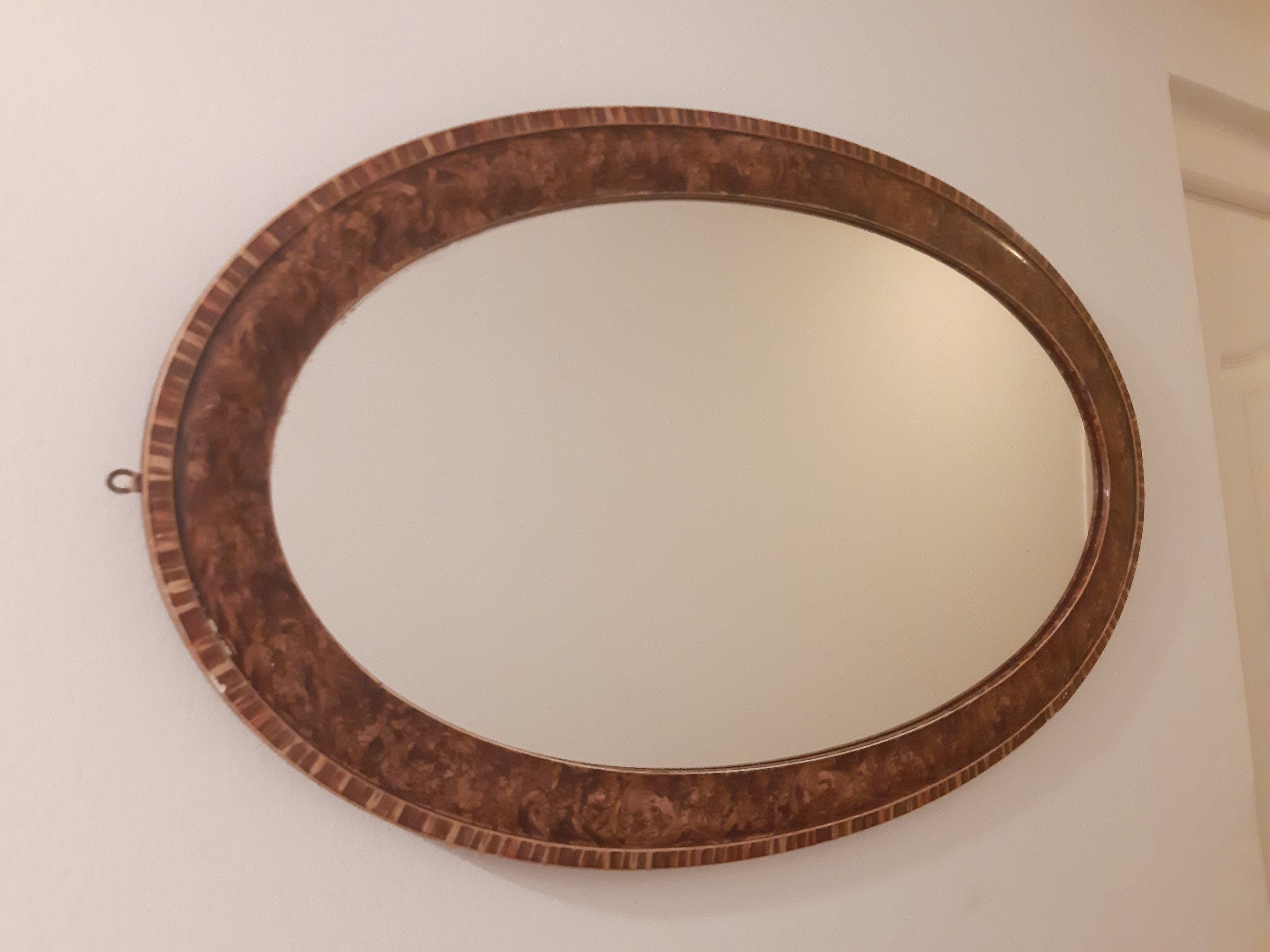 Antique Français Ovale Miroir Peint et Plâtre Doré Encadré Élégant Burl Bois Technique Effet Circa 1