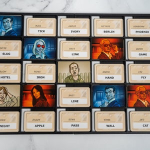 Codenames Spielbrett