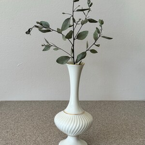 Lenox porcelain Bud vase Vintage Lenox Flower vase Cream and gold Ribbed vase 24K Gold accent