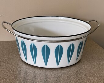 Cathrineholm Lotus Dutch oven Turquoise blue and white Norwegian MCM Cathrineholm Enamelware Cooking pot Norway No lid 10 1/2”