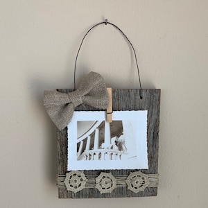 Barnwood photo holder Rustic farmhouse photo holder Reclaimed wood wall decor Salvaged wood country decor Barn wood  Note holder Wall art