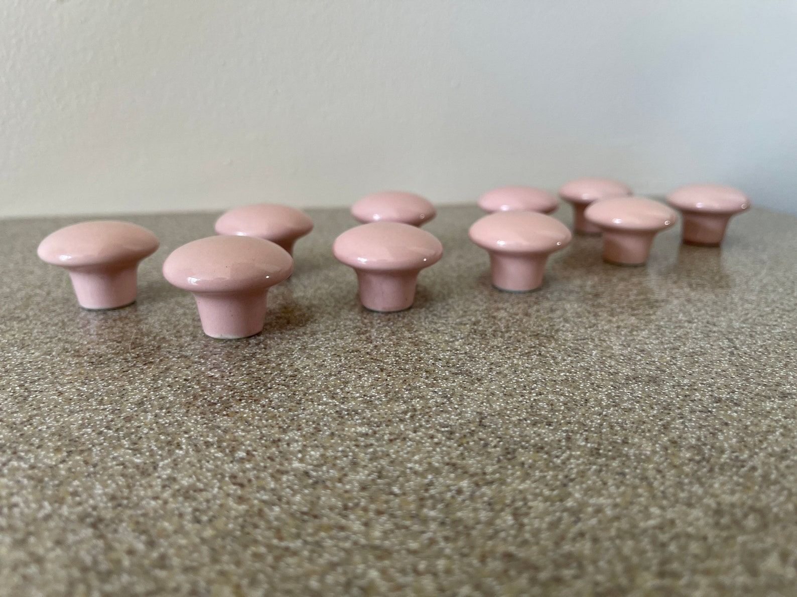 10 Perillas de cerámica vintage rosadas Perillas de muebles | Etsy