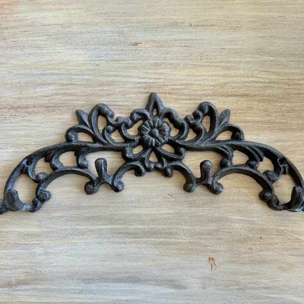 Key holder Floral 4 Key hooks Cast Iron Decorative Key rack Antiqued Metal Entryway Wall Mount Jewelry holder