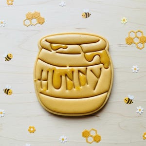 HUNNY honey, bear (cookie cutter + stamp) #002