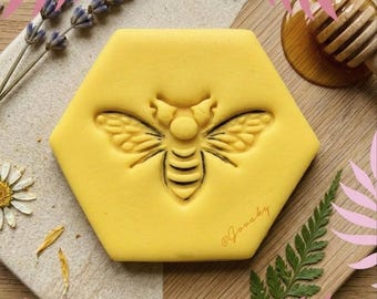 BEE (cookie cutter + stamp) honey #263