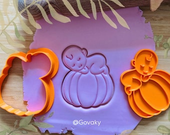 BABY AND PUMPKIN (cookie cutter + stamp) baby shower, autumn #135